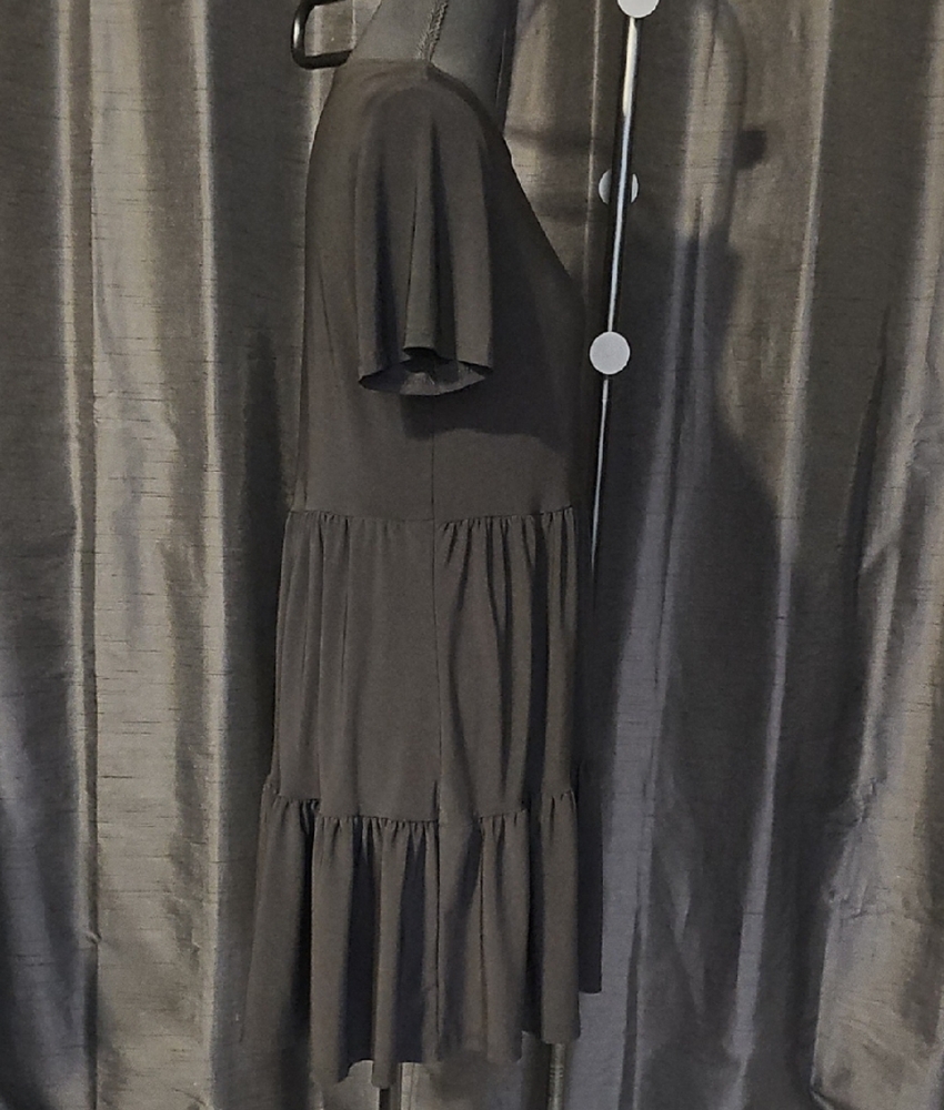 Nicole Miller Babydoll Black Tiered Dress - Picture 2 of 8